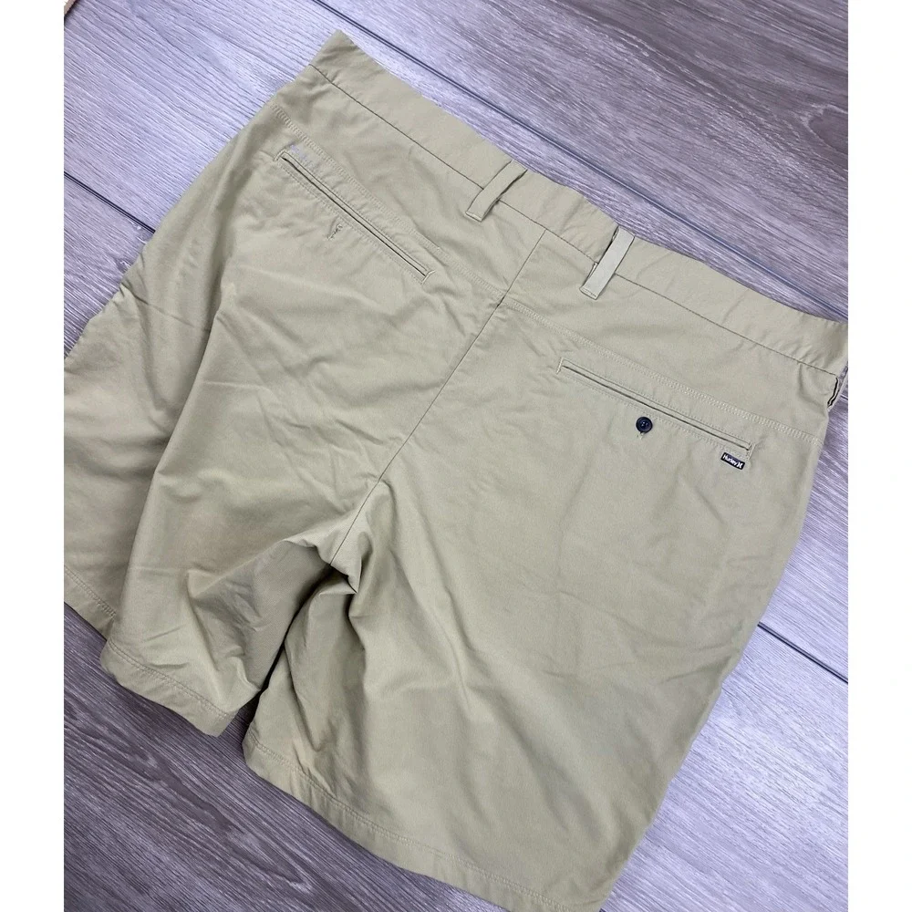 Hurley closure subtle versatile
